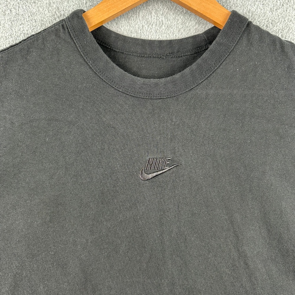 Nike T Shirt Mens L Black Sportswear Max 90 Embroidered Swoosh Short Sleeve Tee - Picture 4 of 9